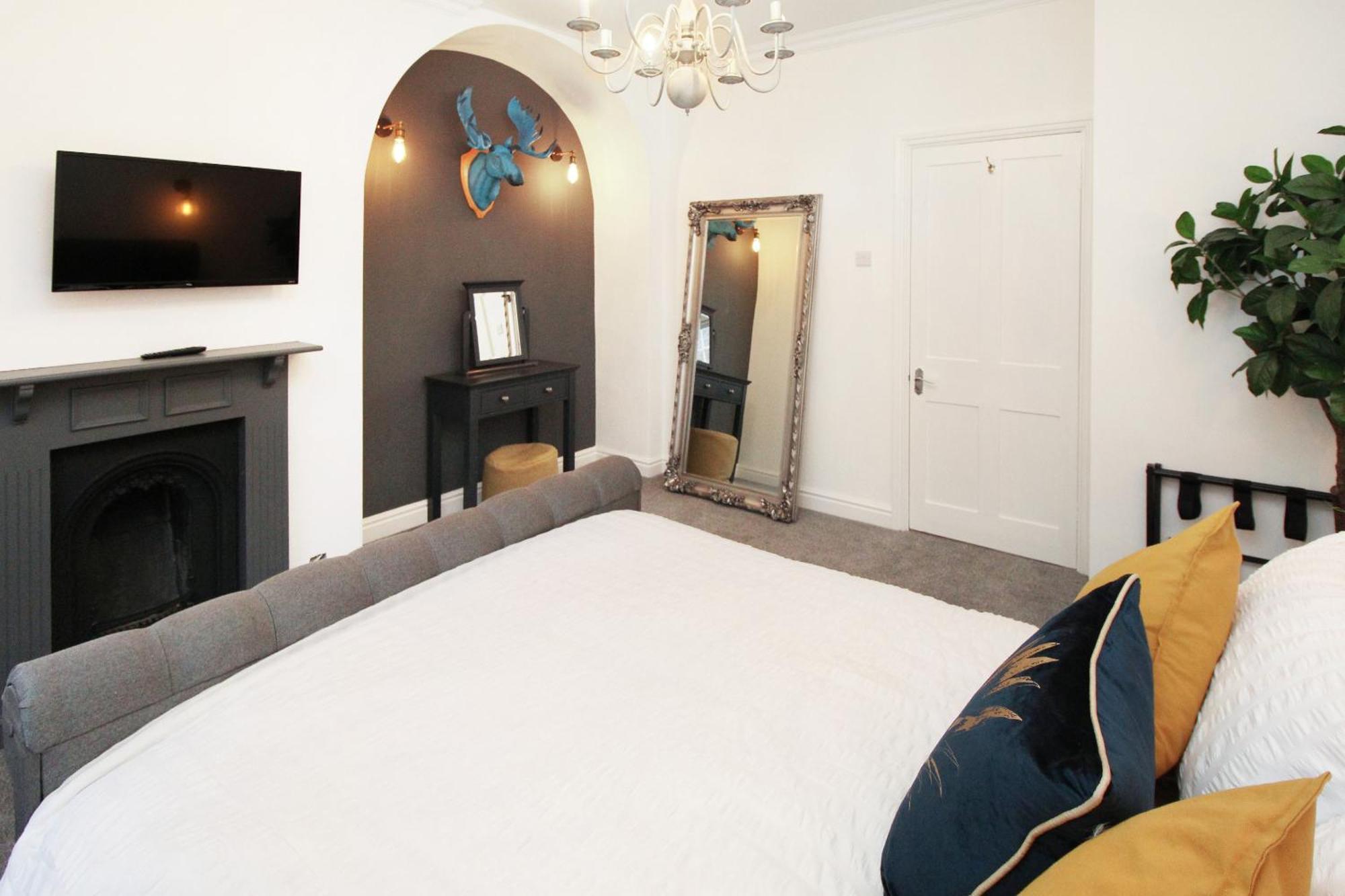 Chester City Centre Town House Bagian luar foto